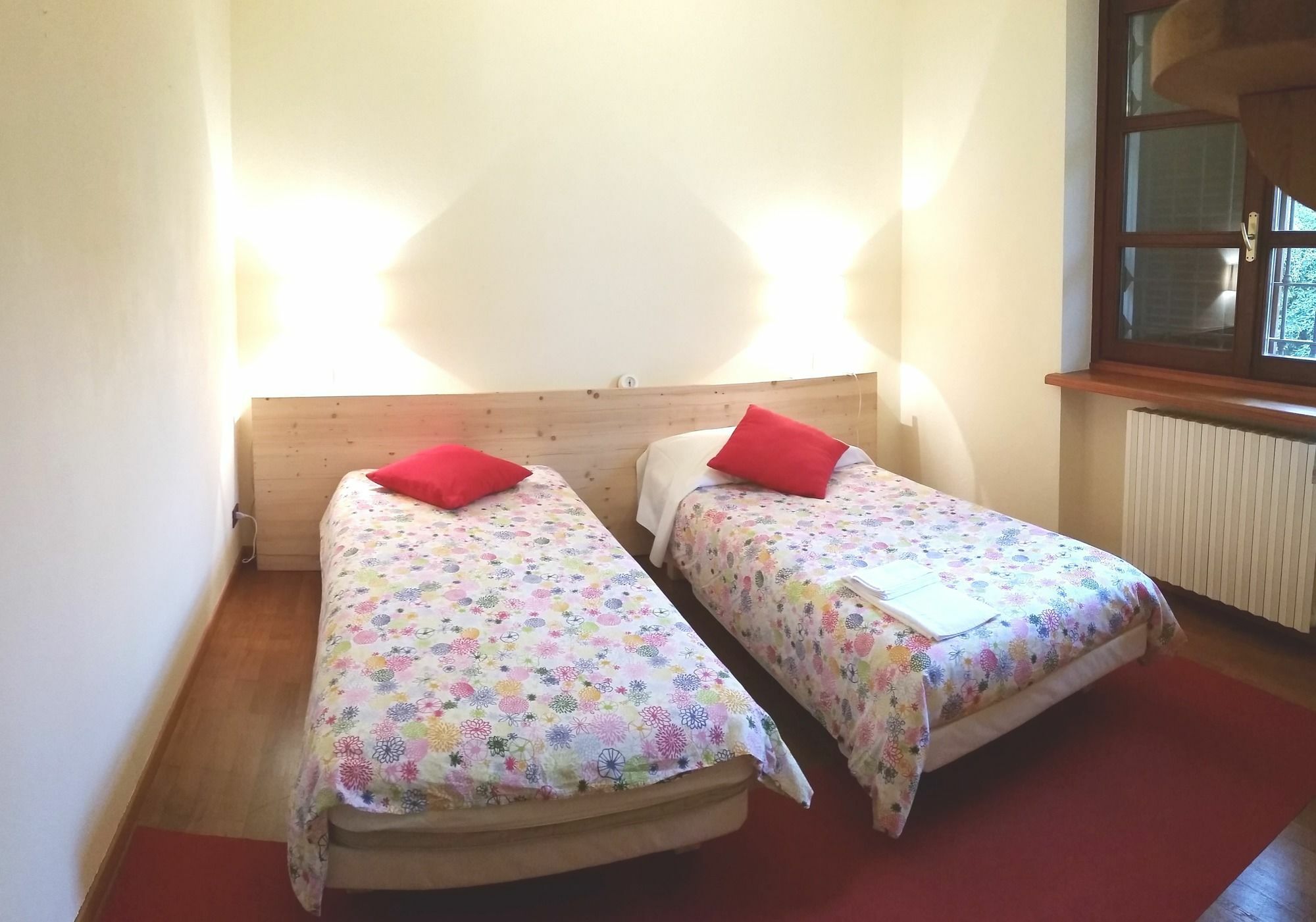 La Casa In Collina Leilighet Alba  Eksteriør bilde