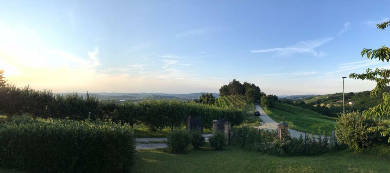 La Casa In Collina Leilighet Alba  Eksteriør bilde
